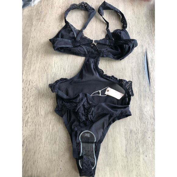 We are HAH Key to Your Heart Bodysuit - XS - Picture 4 of 5